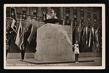 1936 (16 Aug) 'Lighting the Olympic Flame in Lustgarten', Third Reich, Germany, Postcard (Special Cancellation)